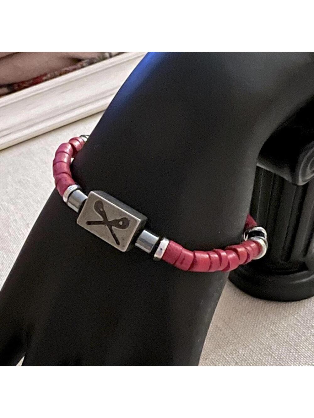 Lacrosse elasticized bracelet w pink wood and silver and pewter beads